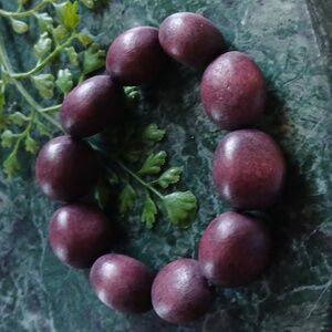 B956 Handmade Chunky Wood Bead Stretch Bracelet